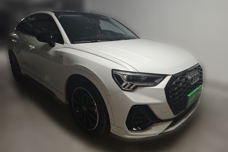 Used Audi Q3 Sportback 2022 40 TFSI Fashion Model Front Right 45 Deg