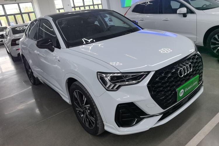 Used Audi Q3 Sportback 2022 40 TFSI Fashion Model Front Right 45 Deg