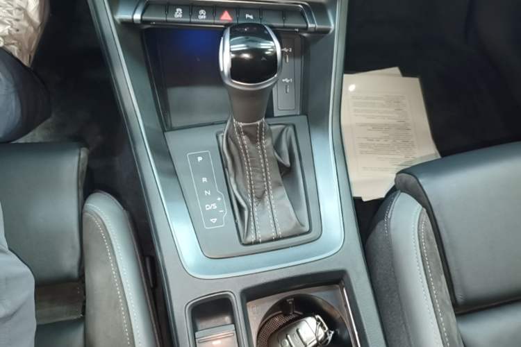 Used Audi Q3 Sportback 2022 40 TFSI Fashion Model Gear Lever