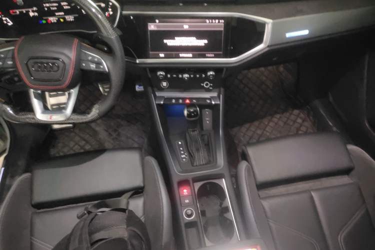 Used Audi Q3 Sportback 2022 45 TFSI quattro Fashion Edition Gear Lever