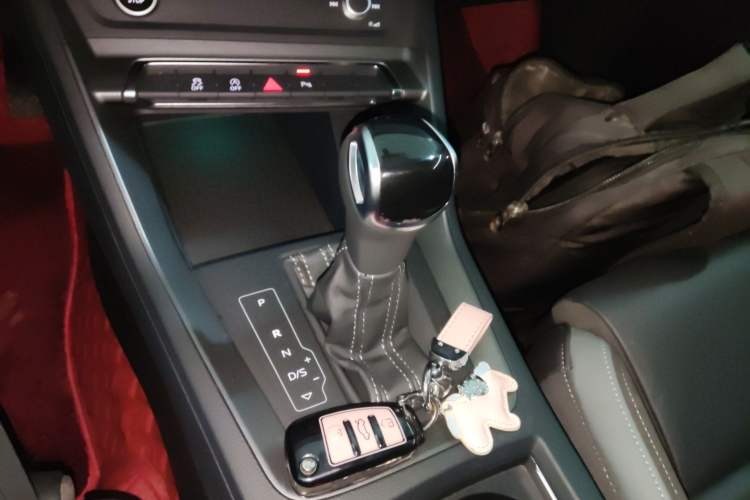 Used Audi Q3 Sportback 2022 40 TFSI Fashion Model Gear Lever