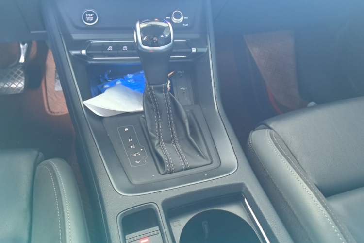 Used Audi Q3 Sportback 2022 40 TFSI Fashion Model Gear Lever
