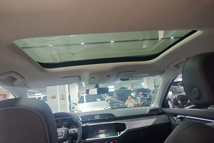 Used Audi Q3 Sportback 2022 40 TFSI Fashion Model Headliner