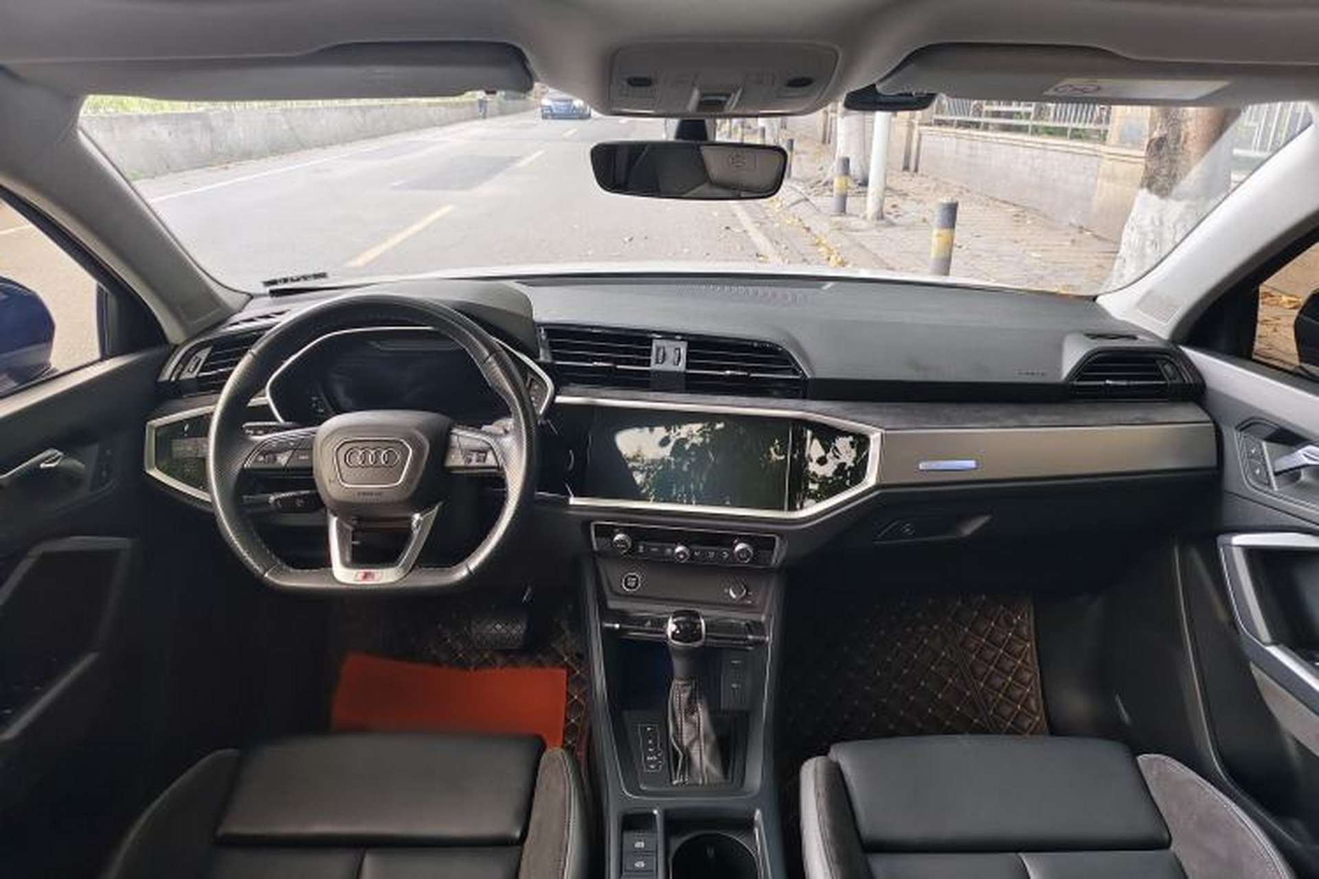 Used Audi Q3 Sportback 2022 40 TFSI Fashion Model Interior 2