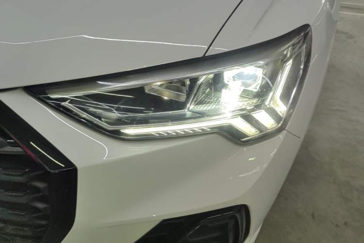Used Audi Q3 Sportback 2022 40 TFSI Fashion Model Left Front Headlight