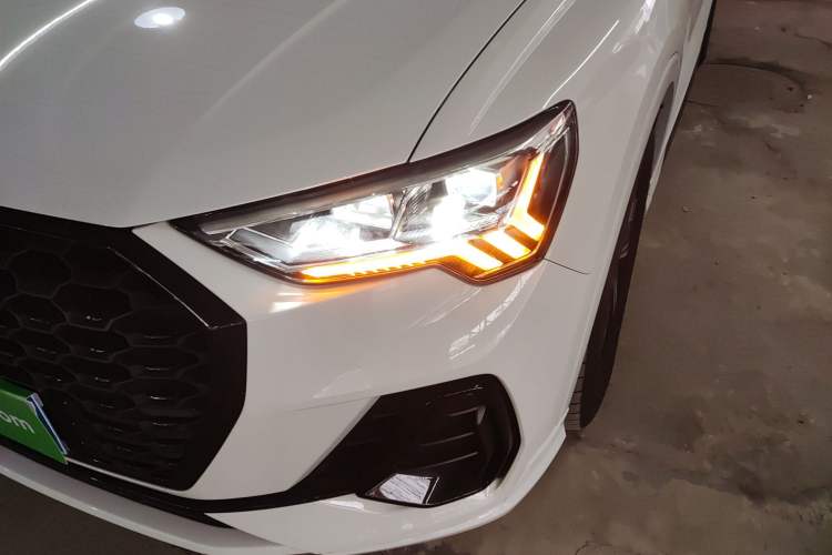 Used Audi Q3 Sportback 2022 40 TFSI Fashion Model Left Front Headlight