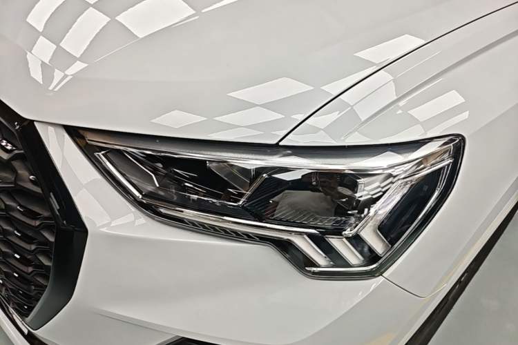 Used Audi Q3 Sportback 2022 40 TFSI Fashion Model Left Front Headlight
