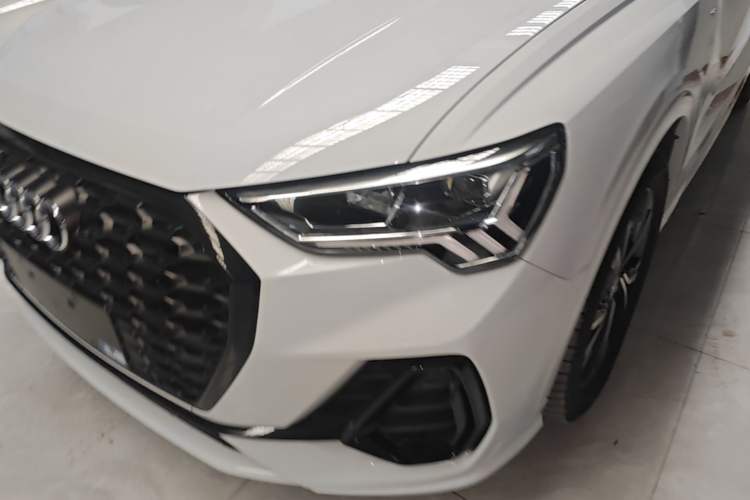 Used Audi Q3 Sportback 2022 40 TFSI Fashion Model Left Front Headlight