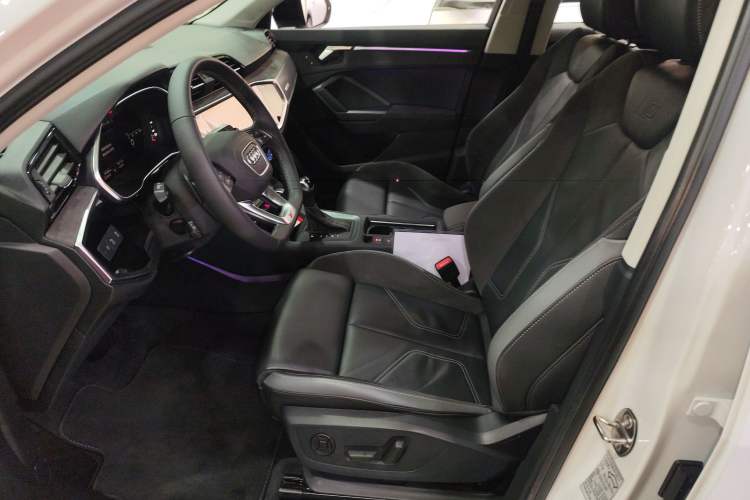 Used Audi Q3 Sportback 2022 40 TFSI Fashion Model Left Front Seat