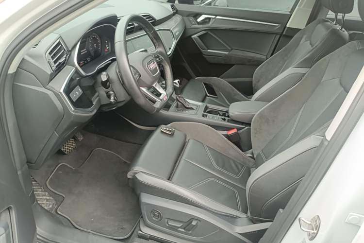 Used Audi Q3 Sportback 2022 40 TFSI Fashion Model Left Front Seat