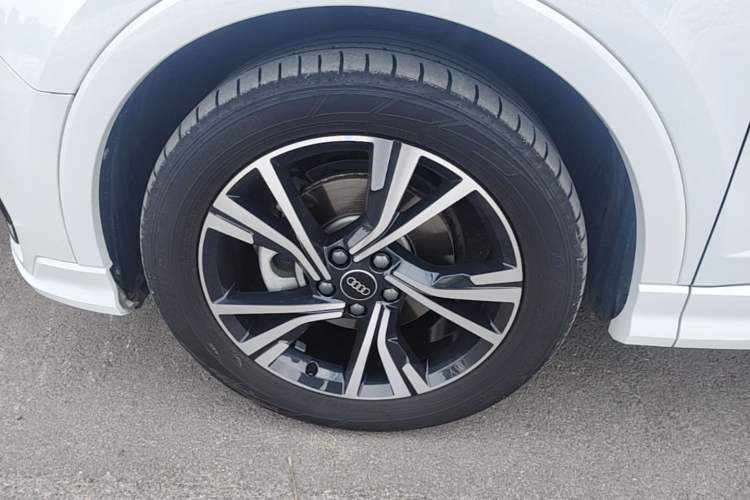 Used Audi Q3 Sportback 2022 40 TFSI Fashion Model Left Front Wheel Hub