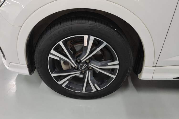 Used Audi Q3 Sportback 2022 40 TFSI Fashion Model Left Front Wheel Hub