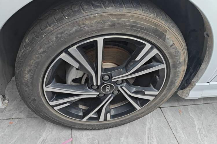Used Audi Q3 Sportback 2022 40 TFSI Fashion Model Left Front Wheel Hub