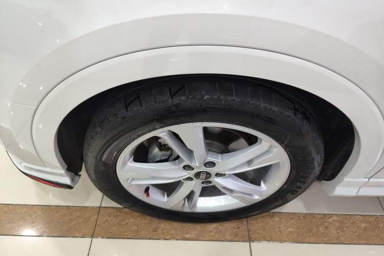 Used Audi Q3 Sportback 2022 40 TFSI Fashion Model Left Front Wheel Hub