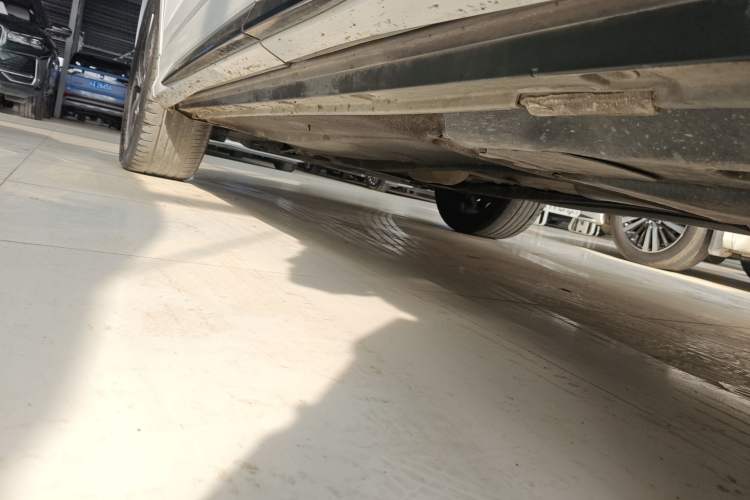 Used Audi Q3 Sportback 2022 40 TFSI Fashion Model Left Side Sill
