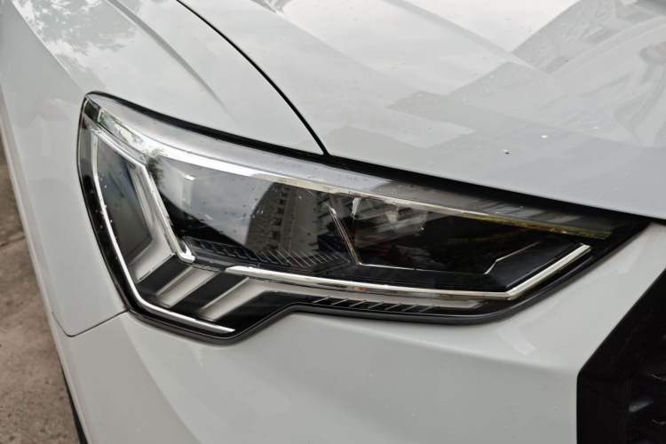 Used Audi Q3 Sportback 2022 40 TFSI Fashion Model Right Front Headlight