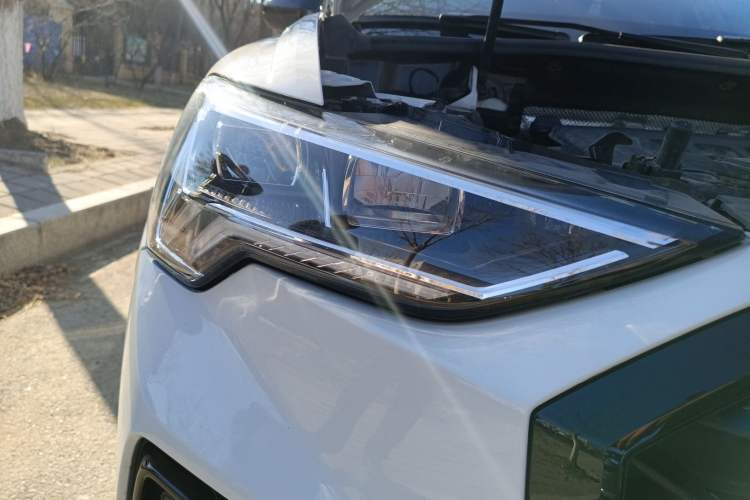Used Audi Q3 Sportback 2022 40 TFSI Fashion Model Right Front Headlight