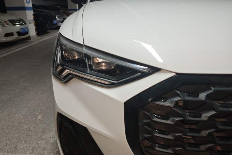 Used Audi Q3 Sportback 2022 40 TFSI Fashion Model Right Front Headlight