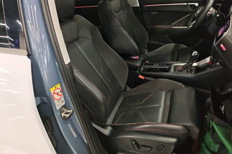 Used Audi Q3 Sportback 2022 40 TFSI RS Package Performance Model Right Front Seat