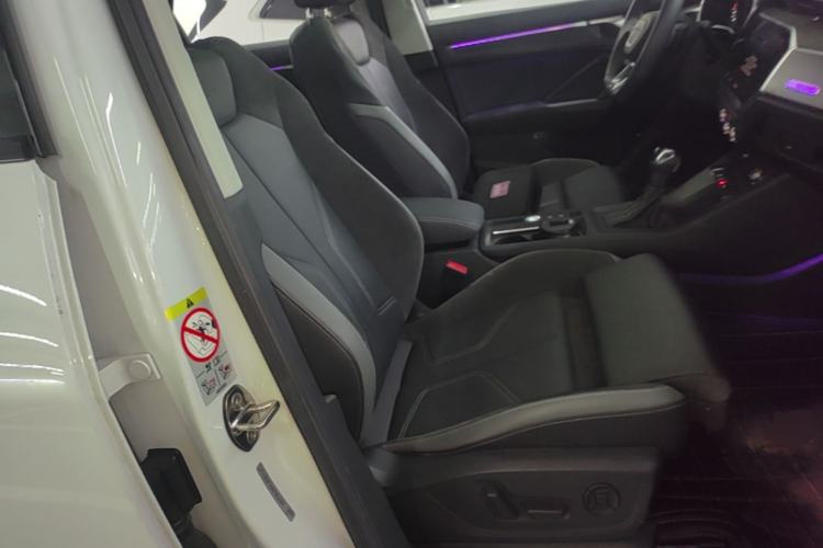 Used Audi Q3 Sportback 2022 40 TFSI Fashion Model Right Front Seat