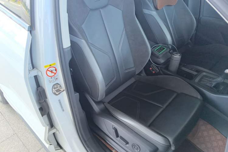 Used Audi Q3 Sportback 2022 40 TFSI Fashion Model Right Front Seat