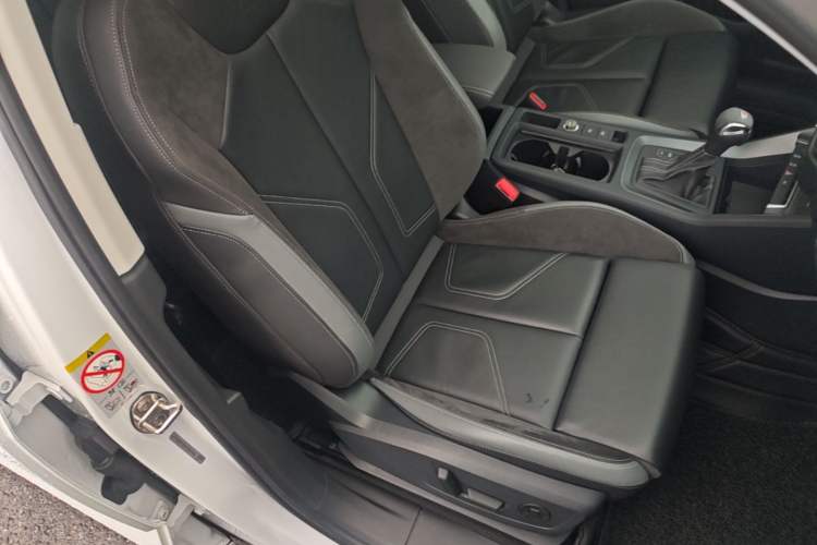 Used Audi Q3 Sportback 2022 40 TFSI Fashion Model Right Front Seat
