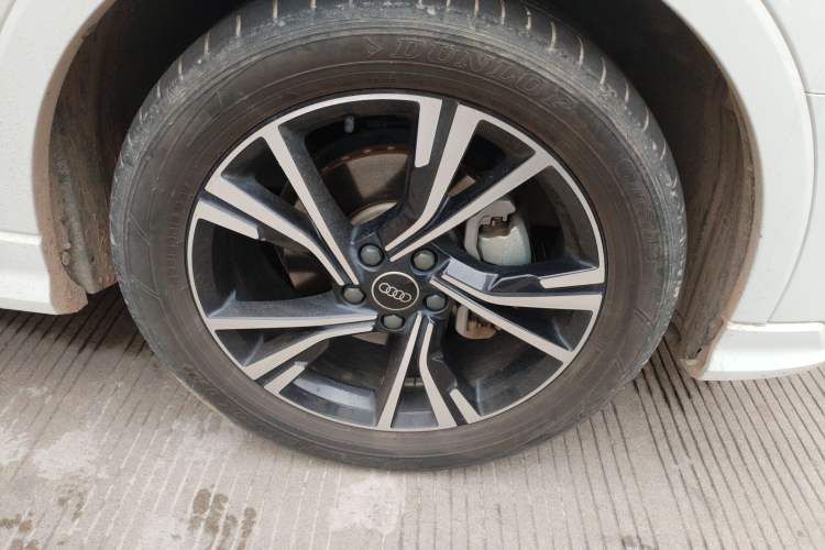 Used Audi Q3 Sportback 2022 40 TFSI Fashion Model Right Front Wheel Hub
