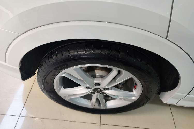 Used Audi Q3 Sportback 2022 40 TFSI Fashion Model Right Rear Wheel Hub