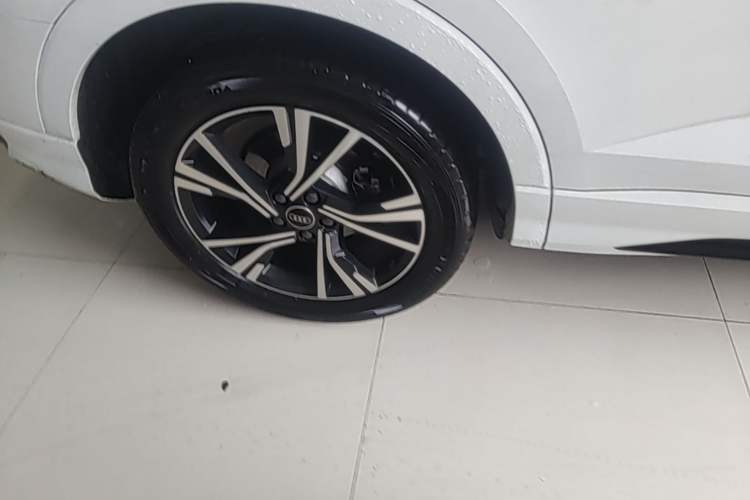 Used Audi Q3 Sportback 2022 40 TFSI Fashion Model Right Rear Wheel Hub