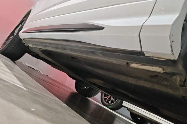 Used Audi Q3 Sportback 2022 40 TFSI Fashion Model Right Side Sill