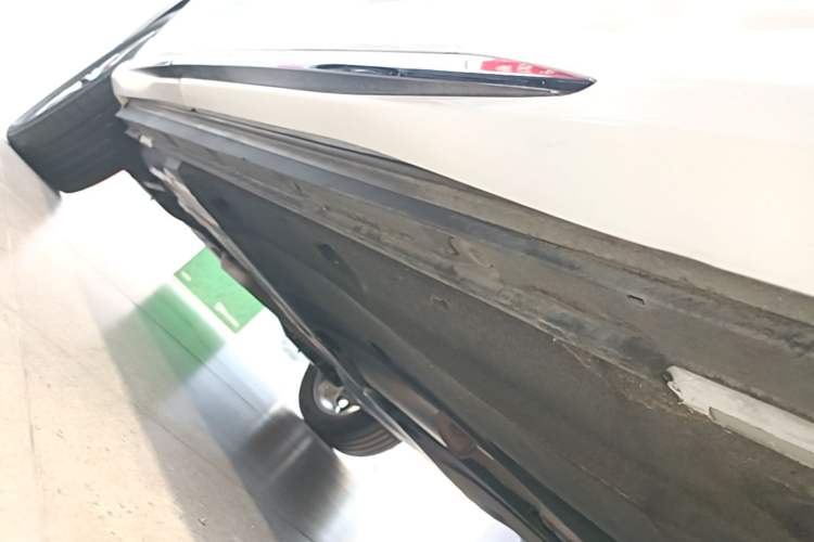 Used Audi Q3 Sportback 2022 40 TFSI Fashion Model Right Side Sill