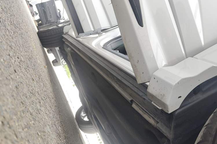 Used Audi Q3 Sportback 2022 40 TFSI Fashion Model Right Side Sill