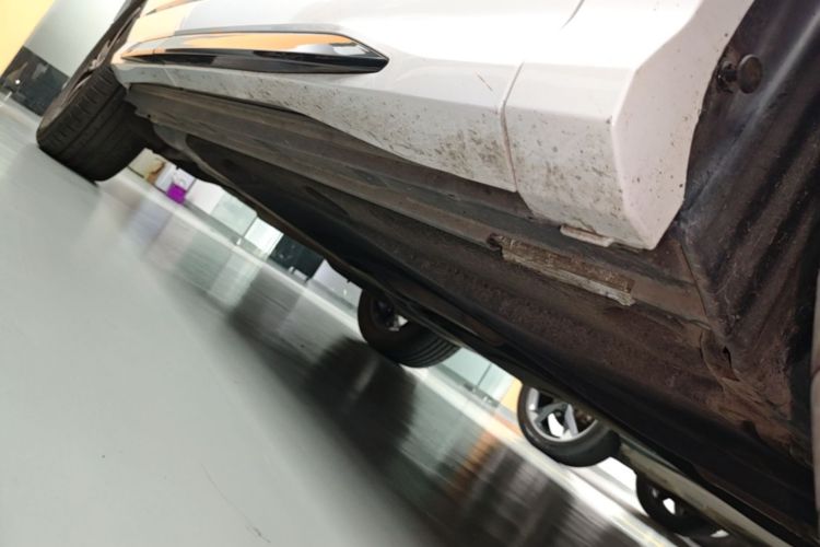 Used Audi Q3 Sportback 2022 40 TFSI Fashion Model Right Side Sill