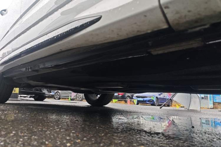 Used Audi Q3 Sportback 2022 40 TFSI Fashion Model Right Side Sill