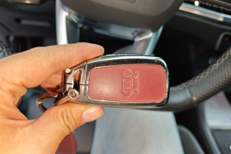 Used Audi Q3 Sportback 2022 40 TFSI Fashion Model Vehicle Key