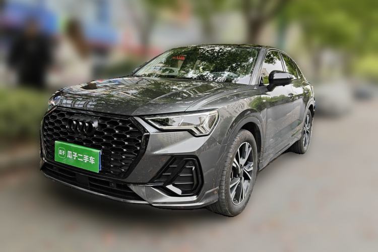 Used Audi Q3 Sportback 2023 40 TFSI Fashion Model Guazi used car, China used car export, Used car for sale, Used cars, Cheapest cars for sale