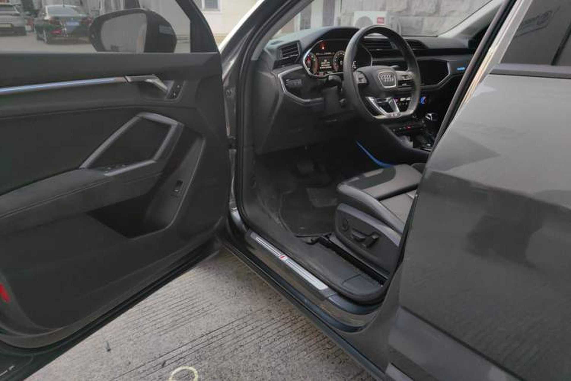 Used Audi Q3 Sportback 2023 40 TFSI Fashion Model Driver Seat
