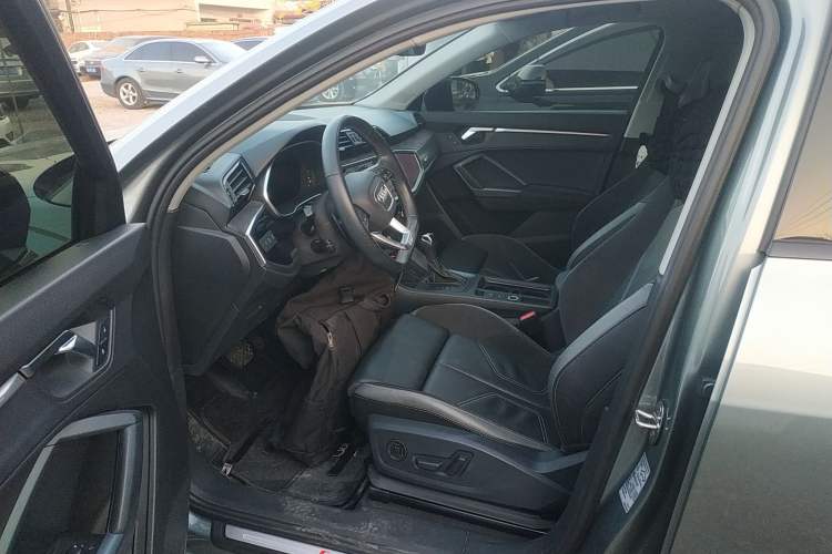 Used Audi Q3 Sportback 2023 40 TFSI Fashion Model Interior 3