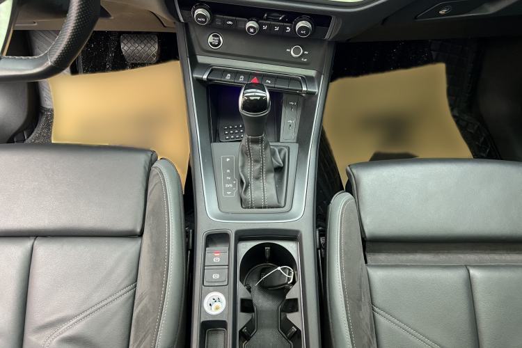 Used Audi Q3 Sportback 2023 40 TFSI Fashion Model Interior 4