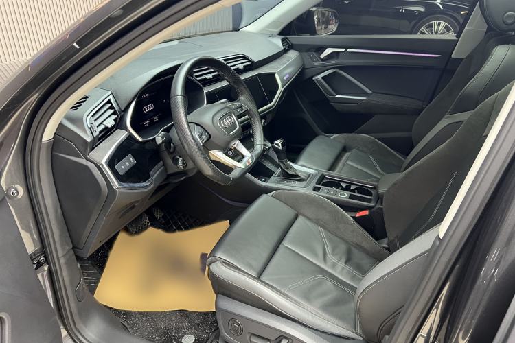 Used Audi Q3 Sportback 2023 40 TFSI Fashion Model Interior 6