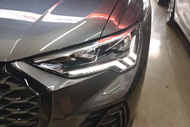 Used Audi Q3 Sportback 2023 40 TFSI Fashion Model Left Front Headlight