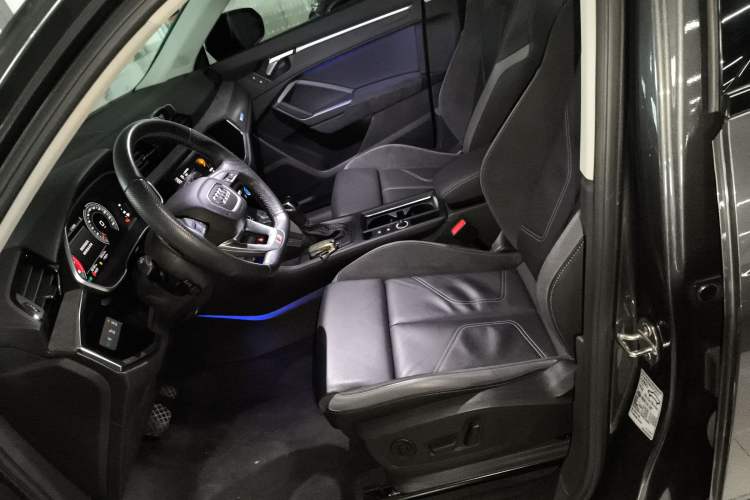 Used Audi Q3 Sportback 2023 40 TFSI Fashion Model Left Front Seat