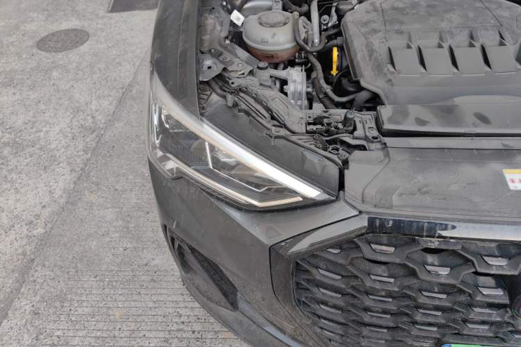 Used Audi Q3 Sportback 2023 40 TFSI Fashion Model Right Front Headlight