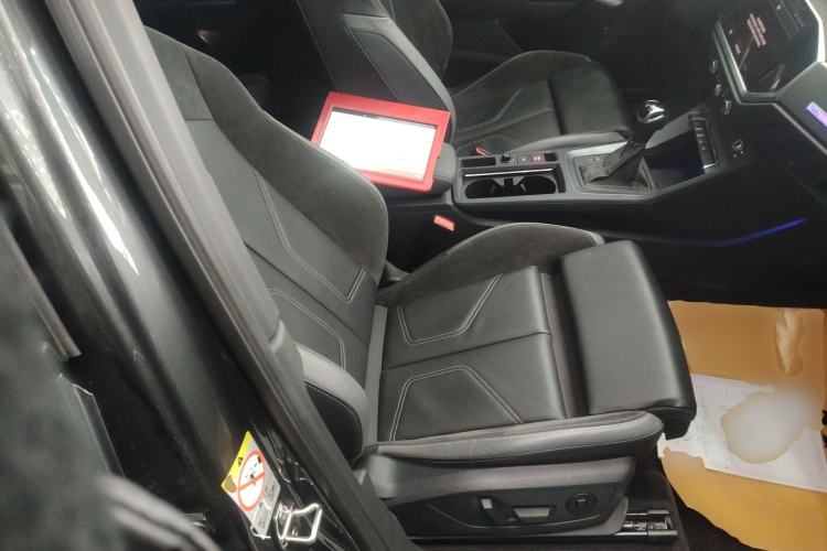 Used Audi Q3 Sportback 2023 40 TFSI Fashion Model Right Front Seat