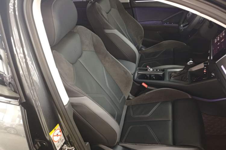 Used Audi Q3 Sportback 2023 40 TFSI Fashion Model Right Front Seat