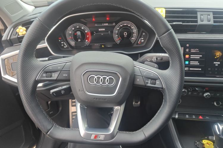 Used Audi Q3 Sportback 2023 40 TFSI Fashion Model Steering Wheel