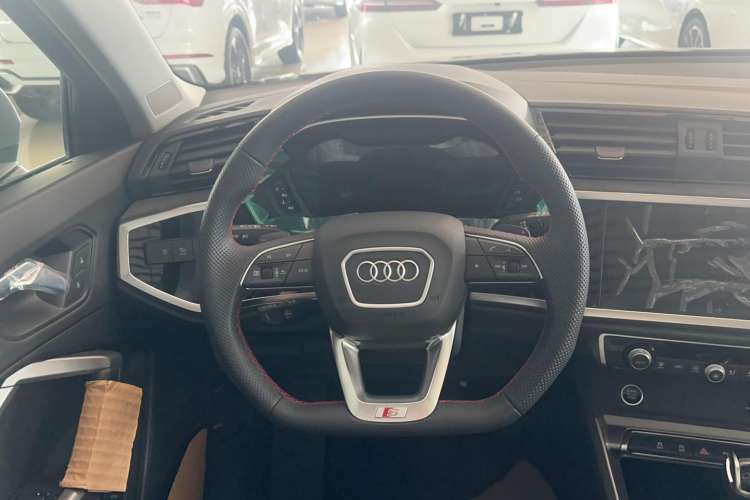 Used Audi Q3 Sportback 2023 40 TFSI RS Edition Performance Model Steering Wheel