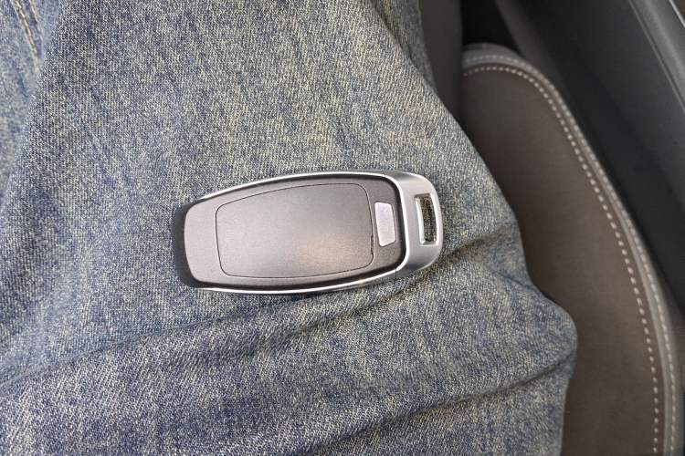 Used Audi Q3 Sportback 2023 40 TFSI Fashion Model Vehicle Key