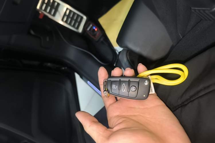 Used Audi Q3 Sportback 2023 40 TFSI Fashion Model Vehicle Key