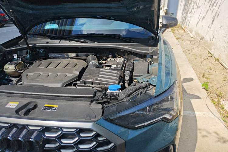 Used Audi Q3 Sportback 2023 Updated 45 TFSI quattro Fashion Version Engine Bay Left
